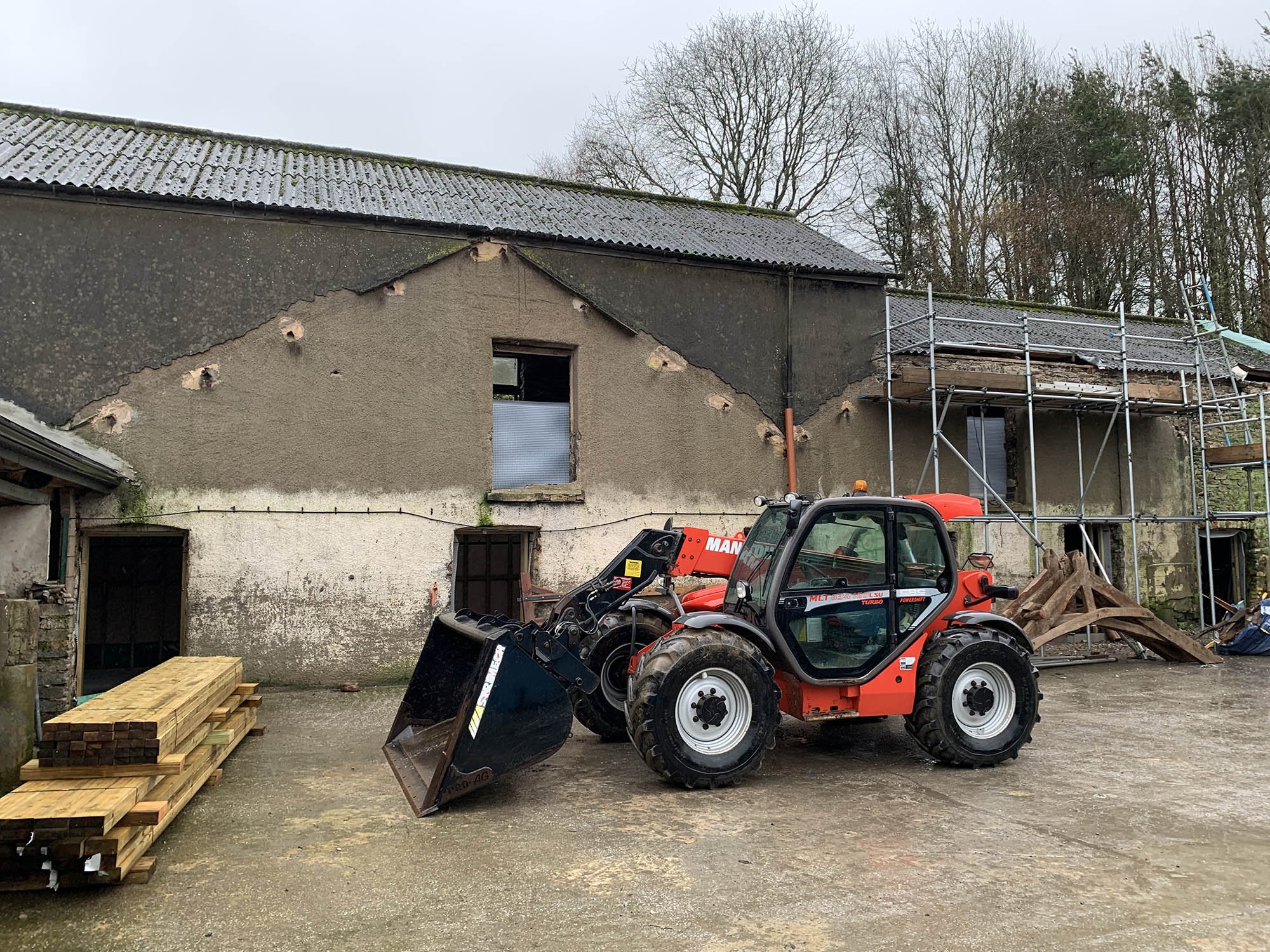 Stone Barn Courtyard Conversion. construction.jpg
