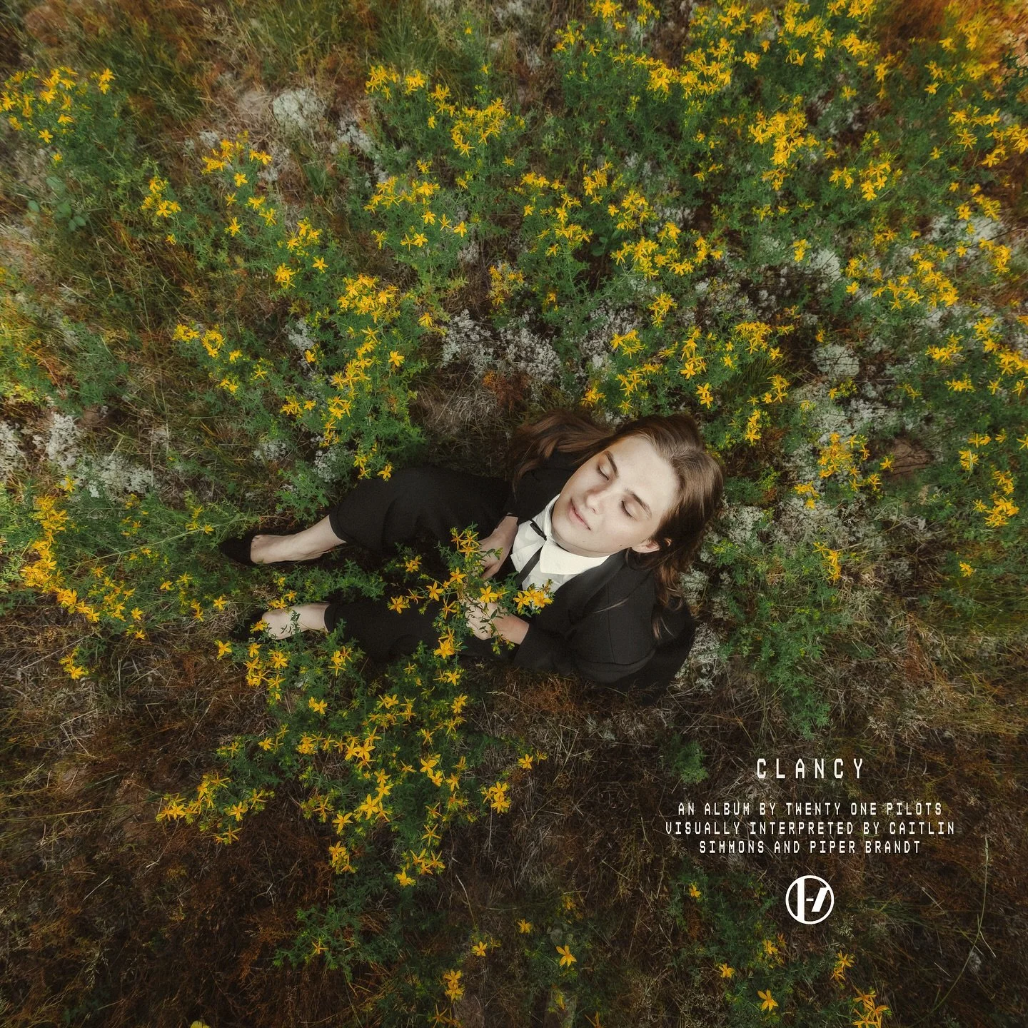 Last year my cousin and I did a project inspired by Clancy from @twentyonepilots. Tyler and Josh have always been artists that make me want to create!!!

When Clancy came out, they released a music video for each song which inspired us to do the same