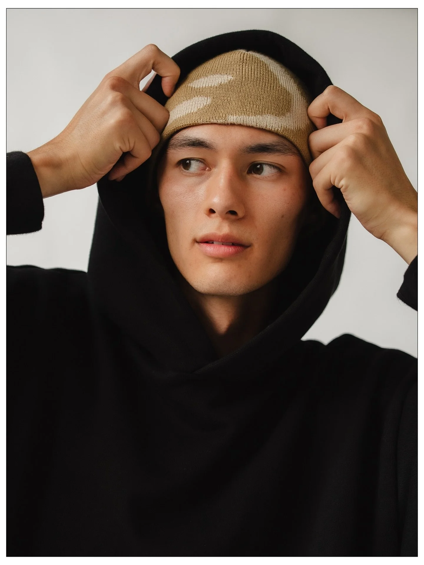 had a few studio sessions with david over the past few months. such a fun time building his portfolio together!!!

model: @david.arndt 
agency: @therockagency 
studios: @bloom.creativ + @abide.studios