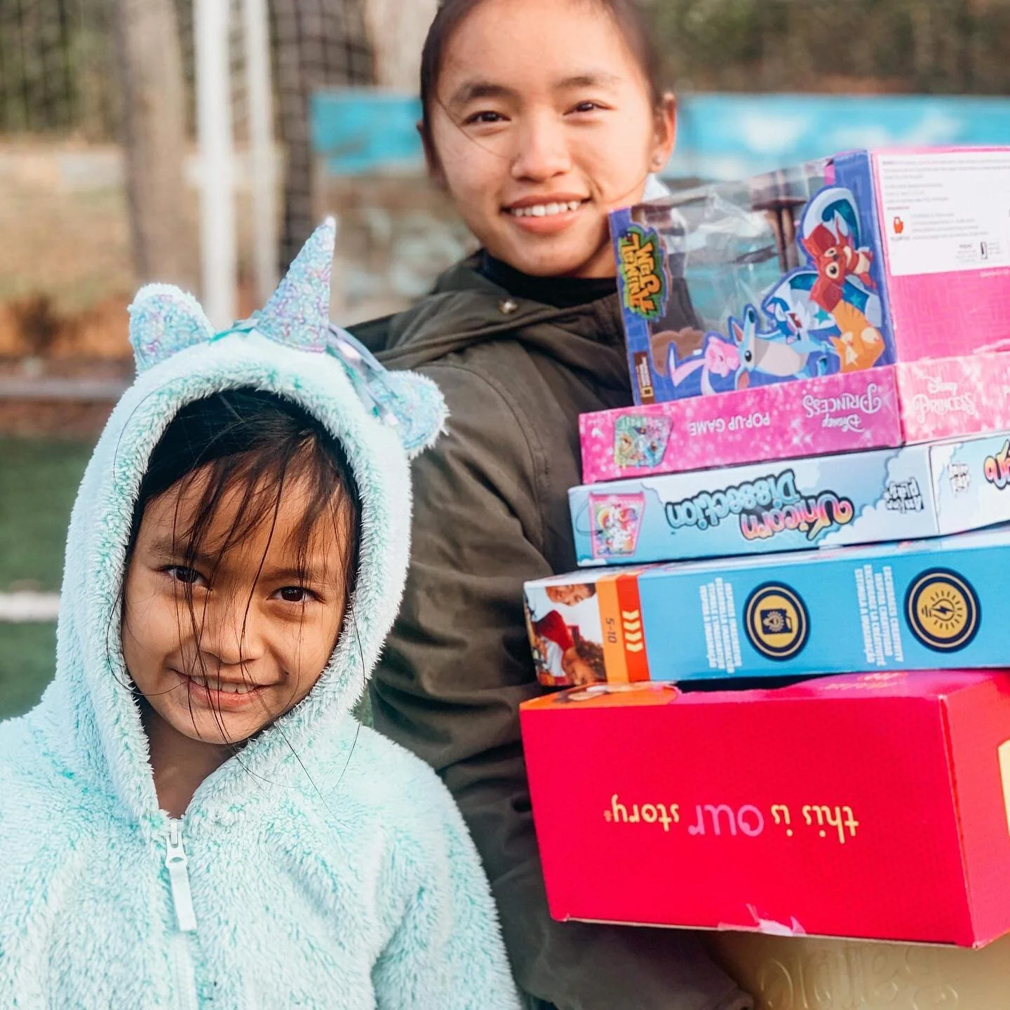 We had the best Christmas at One7!! From amazing food to musical chairs, we enjoyed our time together 😊 A huge thank you to Shiloh Truelight Church and Tom and Marci Brown for feeding us the very best! Our kids enjoyed the gifts we received from the