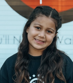 Dariany, 9