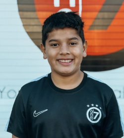 Maynor, 12