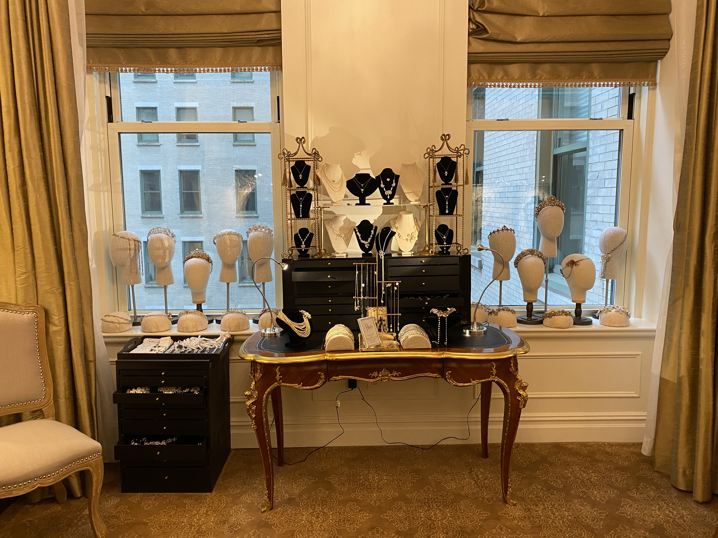 Showroom 1.png