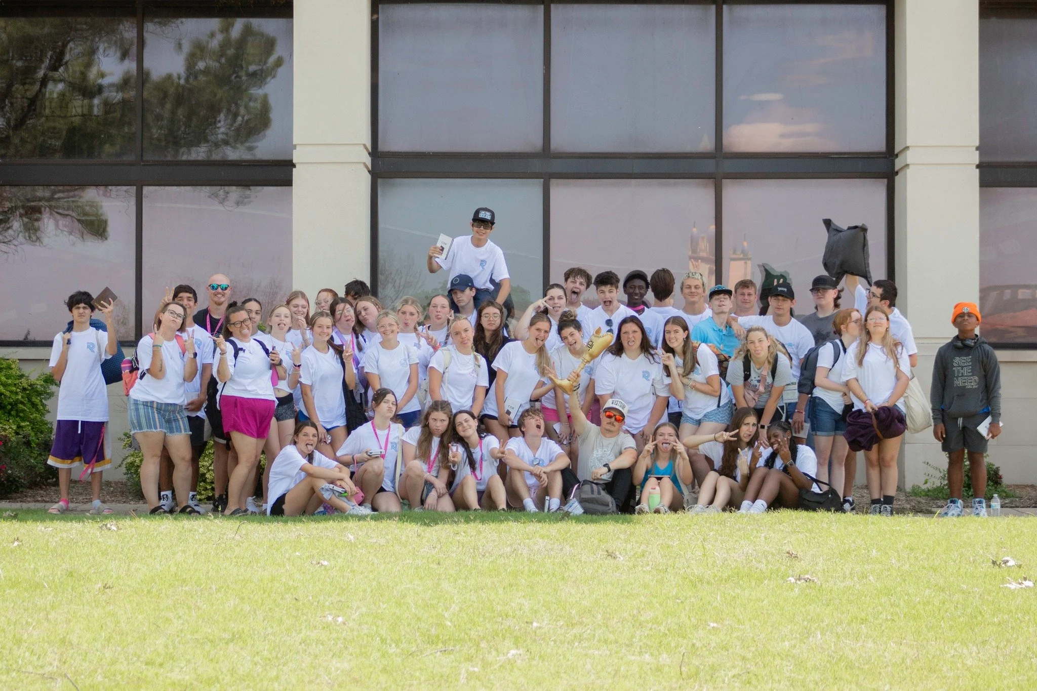 WE'RE BACK TONIGHT 🏠 Back to School Bash @ 6:30. Doors open @ 5:45. We will have food 😊🍔