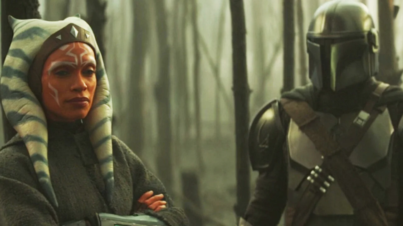 Pedro Pascal Says 'The Mandalorian' Season 3 Could Cross Over Multiple Timelines