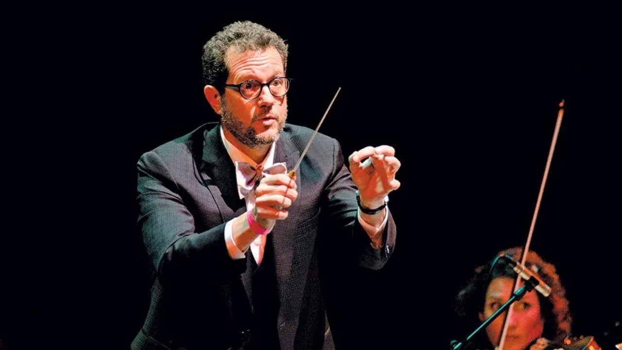 'The End Of Oak Street' To Be Scored By Michael Giacchino
