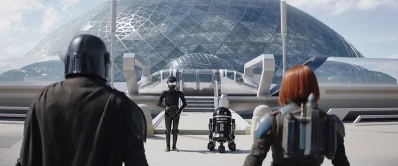 Din Djarin and Bo-Katan are greeted upon their arrival to the surface of Plazir-15