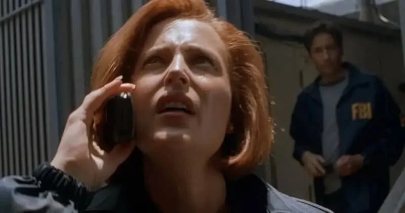 Scully and Mulder in The X-Files