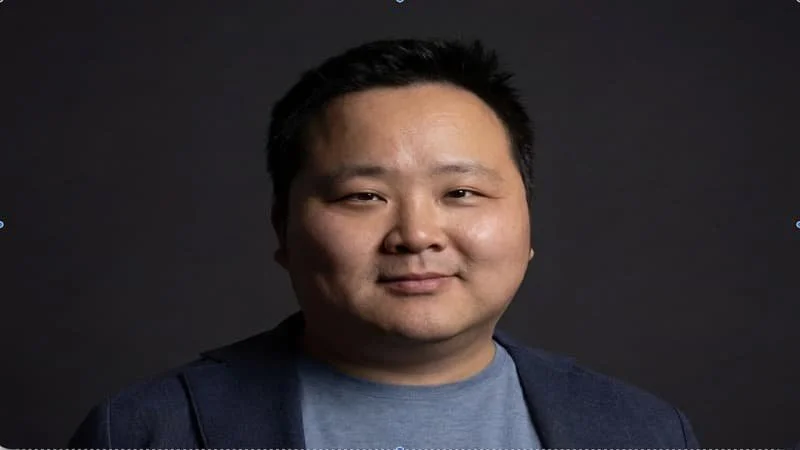 Image depicts Simon Zhu  Image Source: Bloomberg