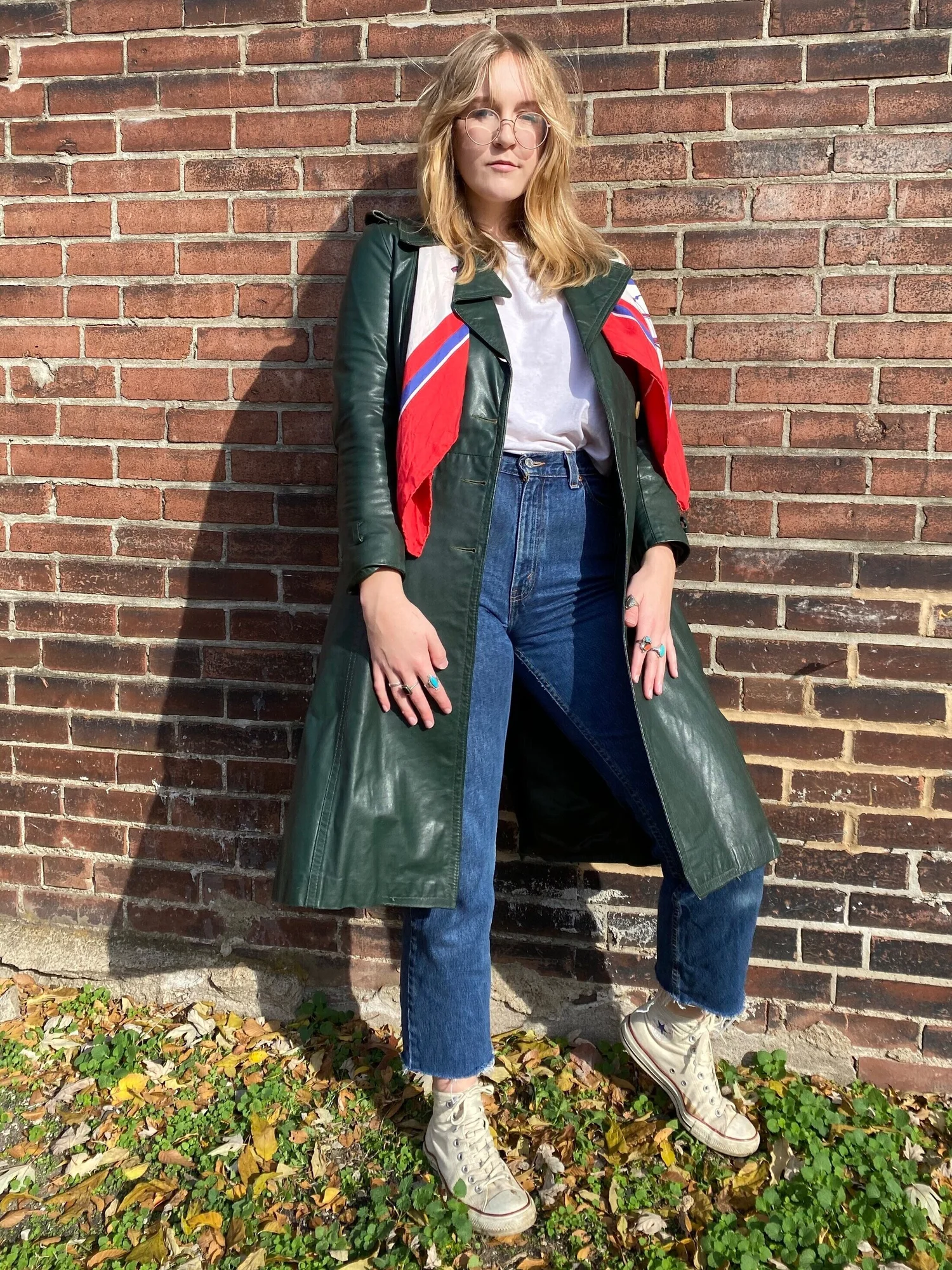 How to Style a Vintage Scarf — May's Place Be Green. Buy Vintage.