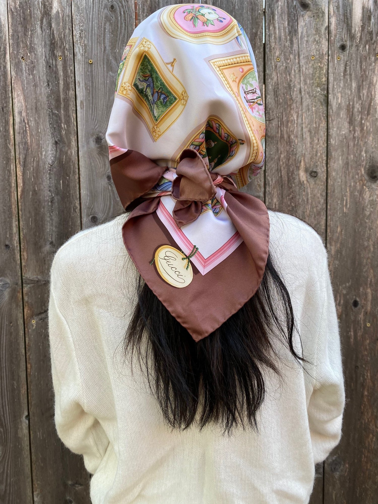 How to Style a Vintage Scarf — May's Place Be Green. Buy Vintage.