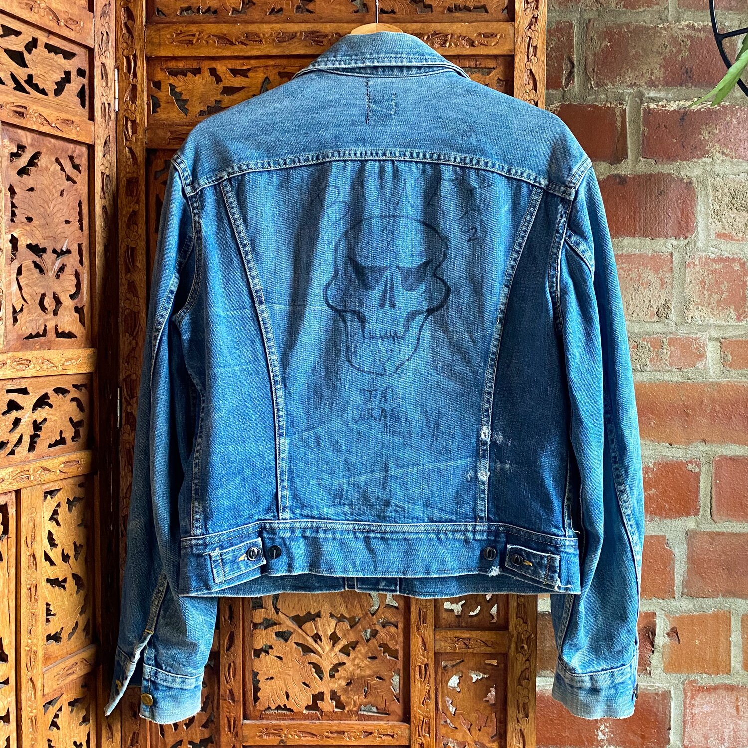 Vintage 70s Grateful Dead Fan Art Lee 101-J Customized Jean Jacket, Size 40  Medium — May's Place: Be Green. Buy Vintage.
