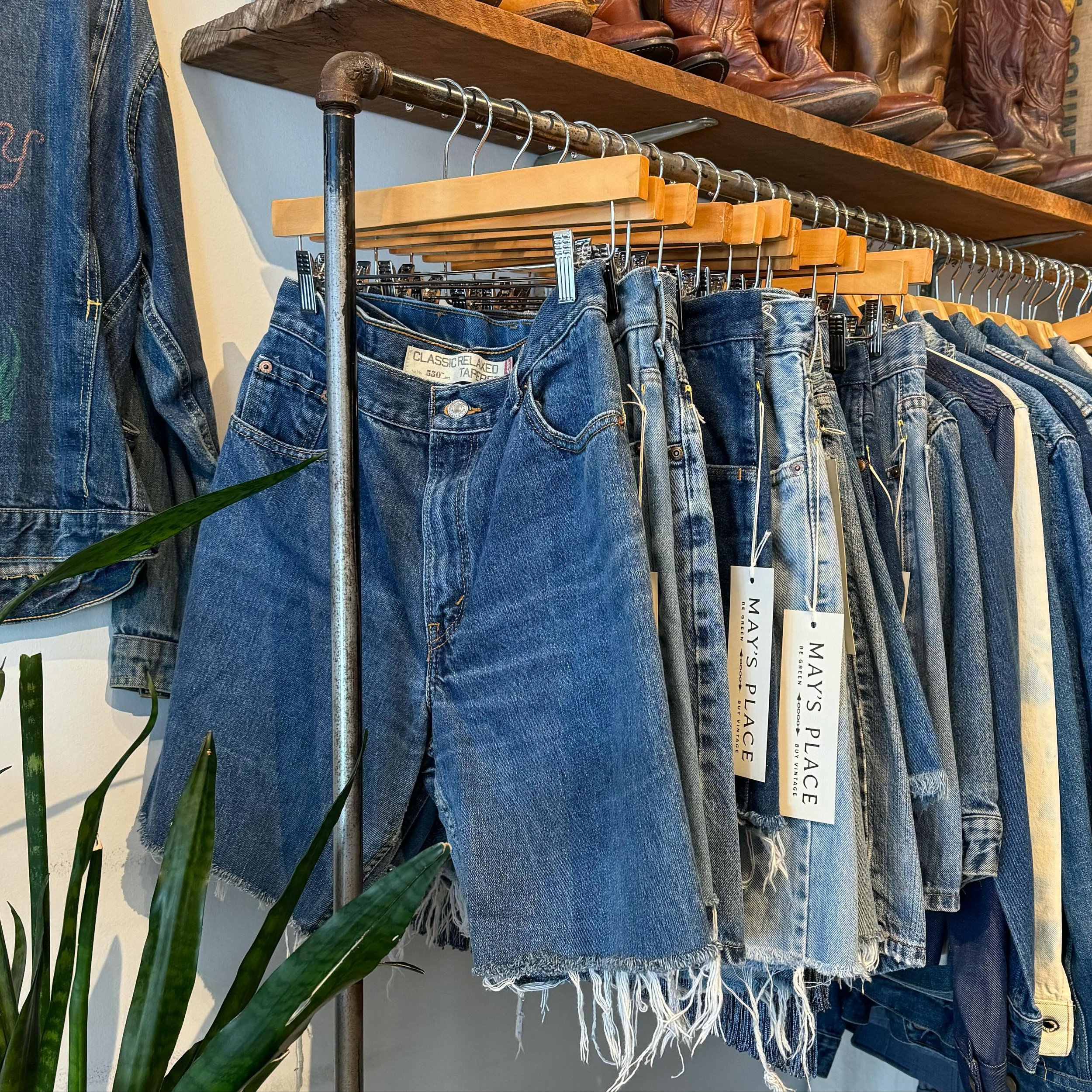 We&rsquo;ve got jorts galore at the shop right now! Cut-off styles both long and short, as well as the longer dad-style denim shorts. What are y&rsquo;all&rsquo;s thought on those? 🤔 #begreenbuyvintage #vintageforall