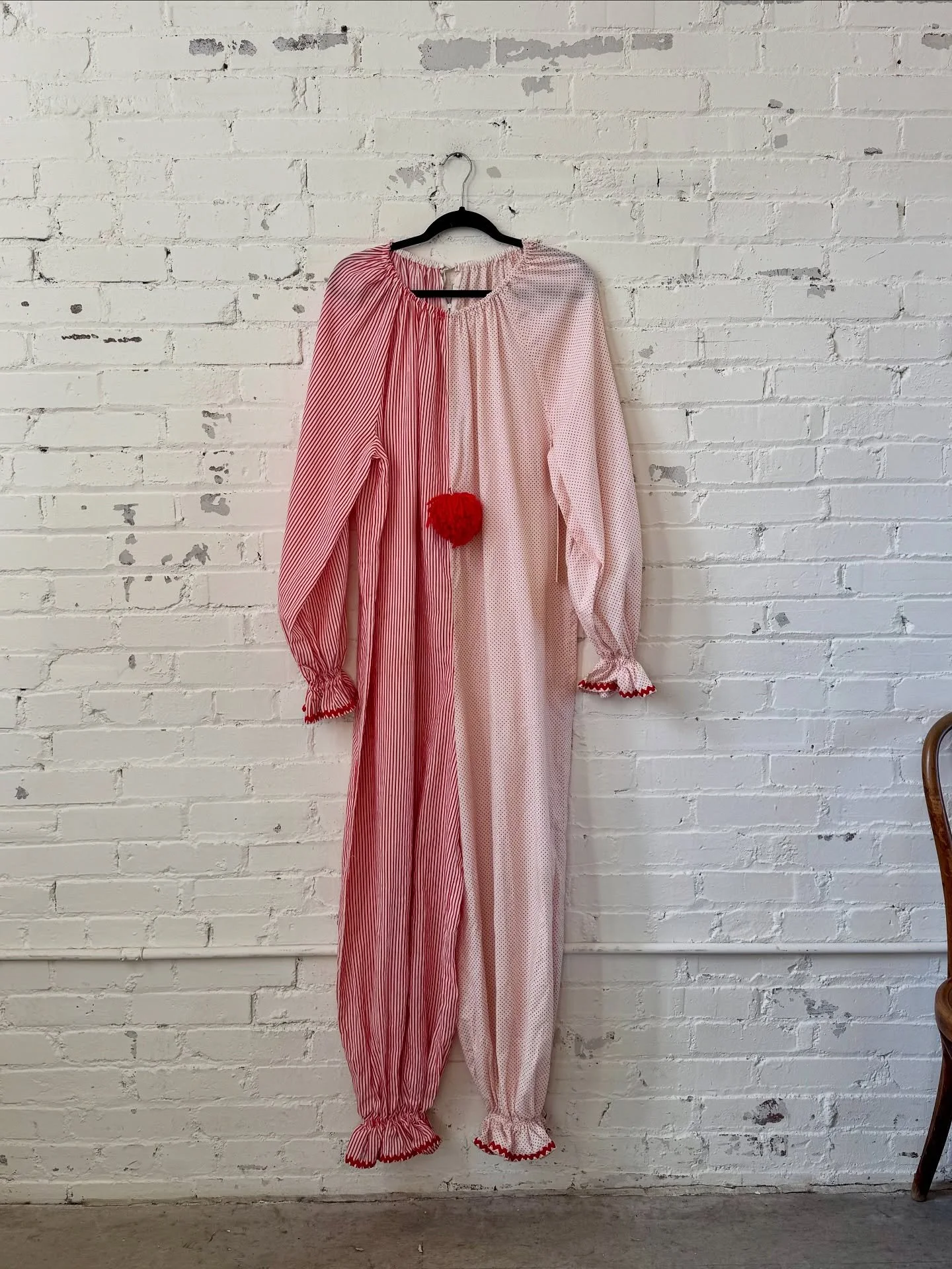 Some great pieces for Halloween have landed at @thegreenshagmarket. A few really cool hand made clown costumes and the perfect @stlrenfest dress for the fancy, regal girlies. 🤡🎪🍷🍗⚔️