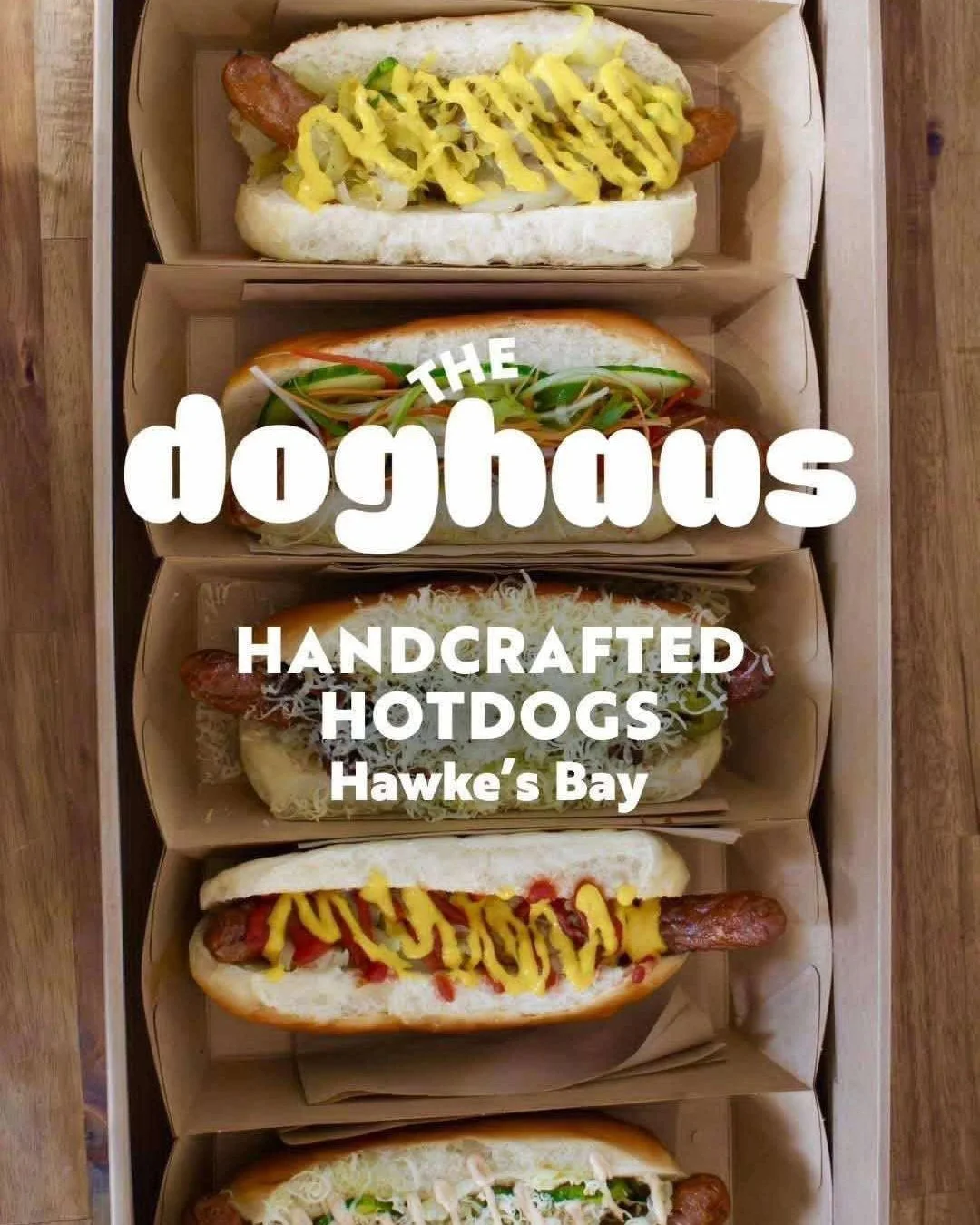 🍔☕ Food &amp; Drink Galore! Come hungry &mdash; leave happy! 😋🎄

Enjoy gourmet goodies from local caf&eacute;s and food trucks like @thedoghausnz, Wombo&rsquo;s Food Truck, Greek Street, @indulgencecatering  and more. 🍔☕

From street eats to swee