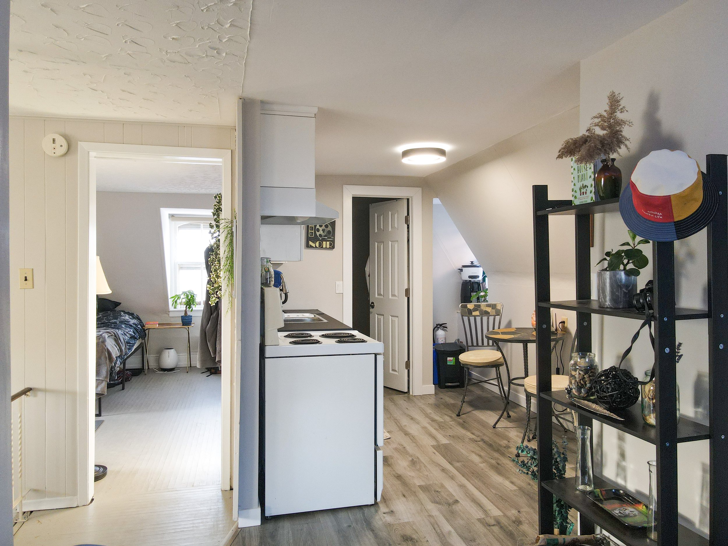 Kitchen Bedroom.jpg