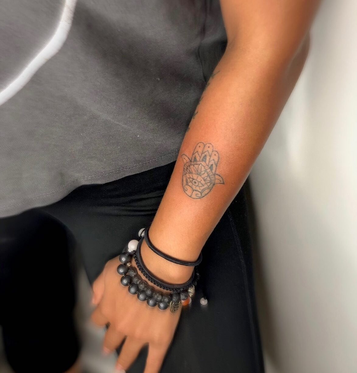 HAMSA 🧿 

The hamsa is an ancient Middle Eastern symbol that holds a variety of meanings across cultures. Nevertheless, it is regarded in all faiths as a protective talisman that brings good fortune, health and happiness. The hamsa is primarily used