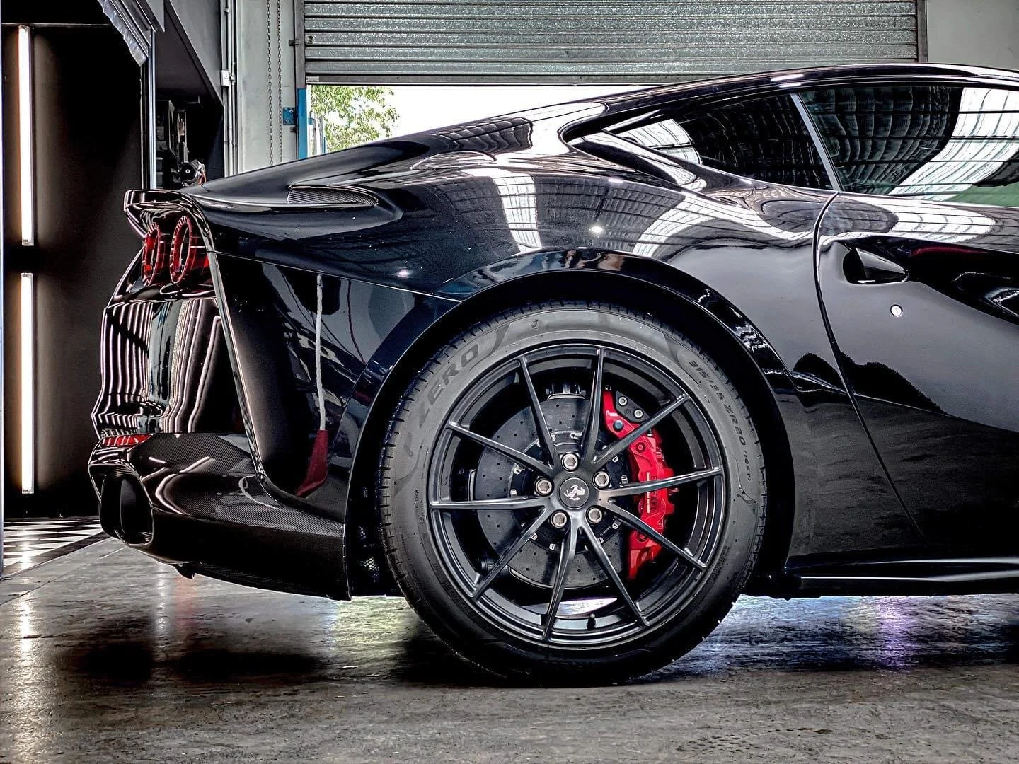 Ferrari 812 Superfast in Full PPF 