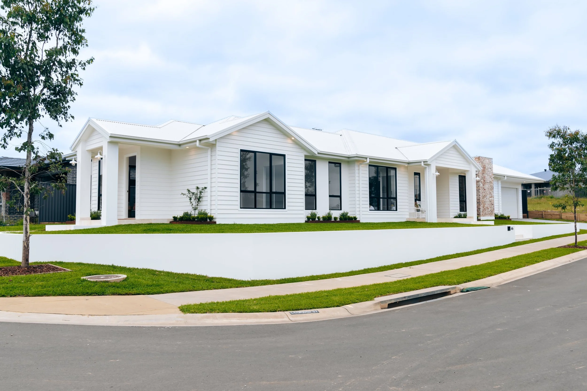 Dual occupancy home built by TAG Homes in Silverdale, Western Sydney