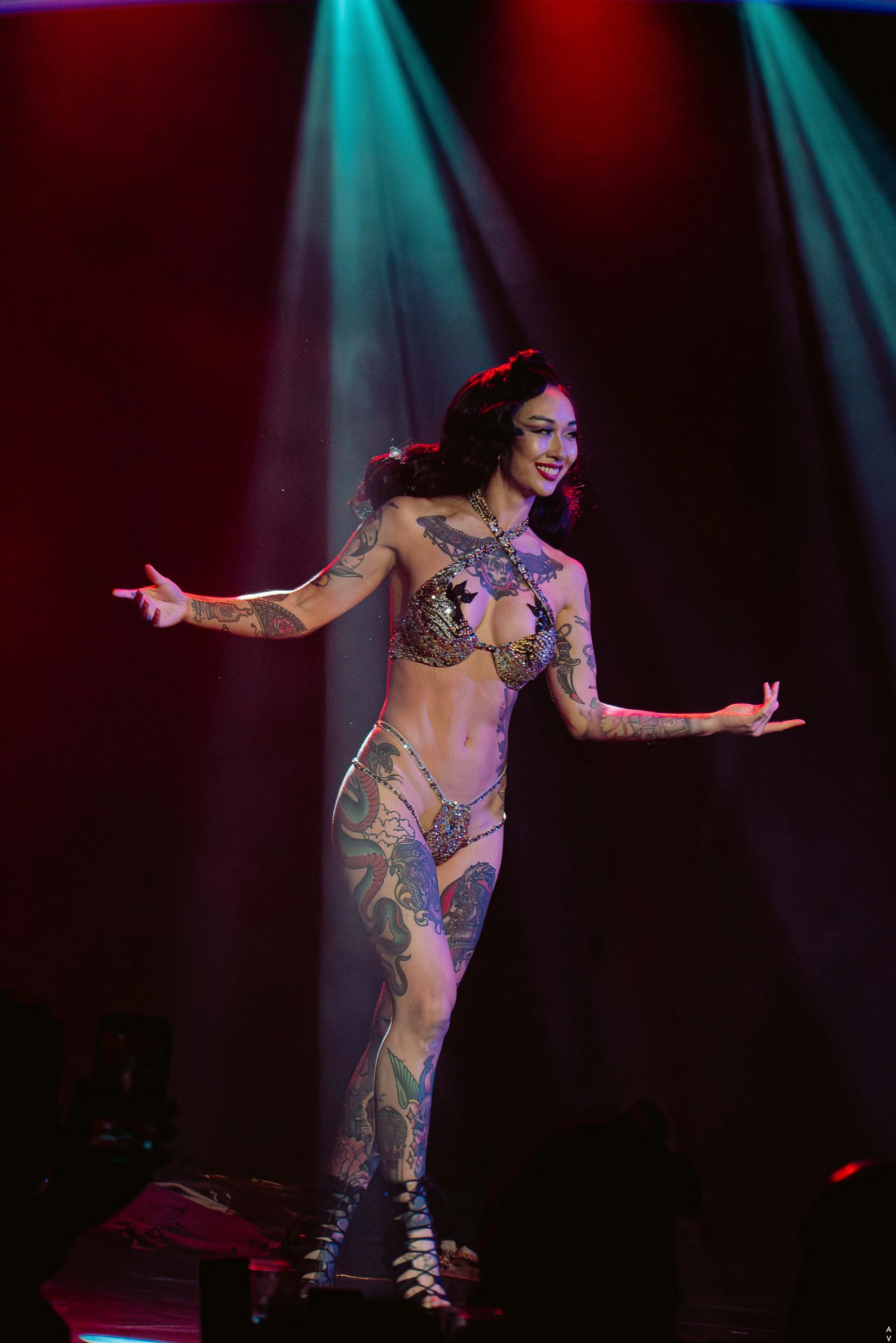 Frankie Fictitious at The Asian Burlesque Festival 2025