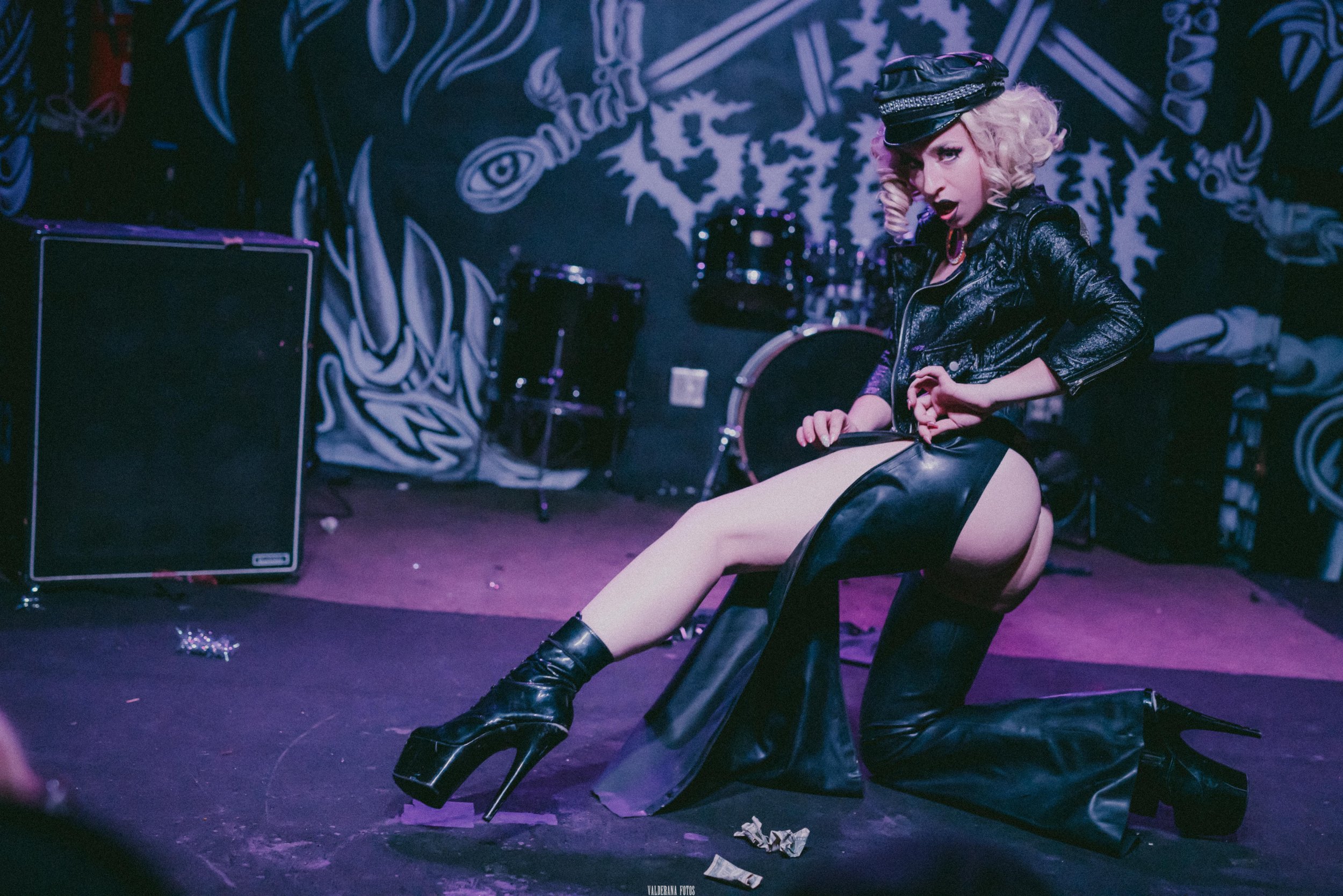 Lydia Vengeance at Pink Metal