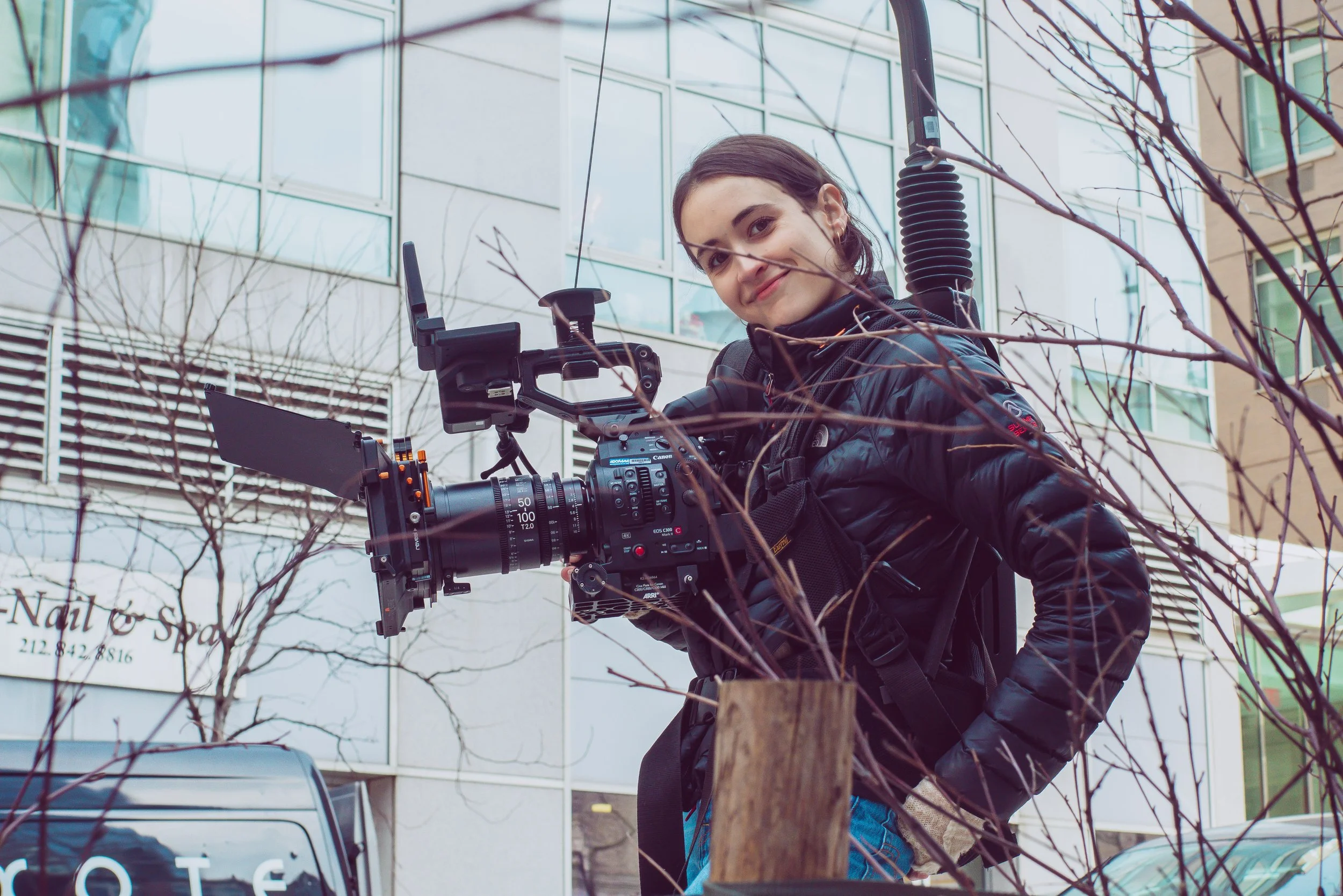 On set of "Breaking Glass" series, dir. Michael Hresko