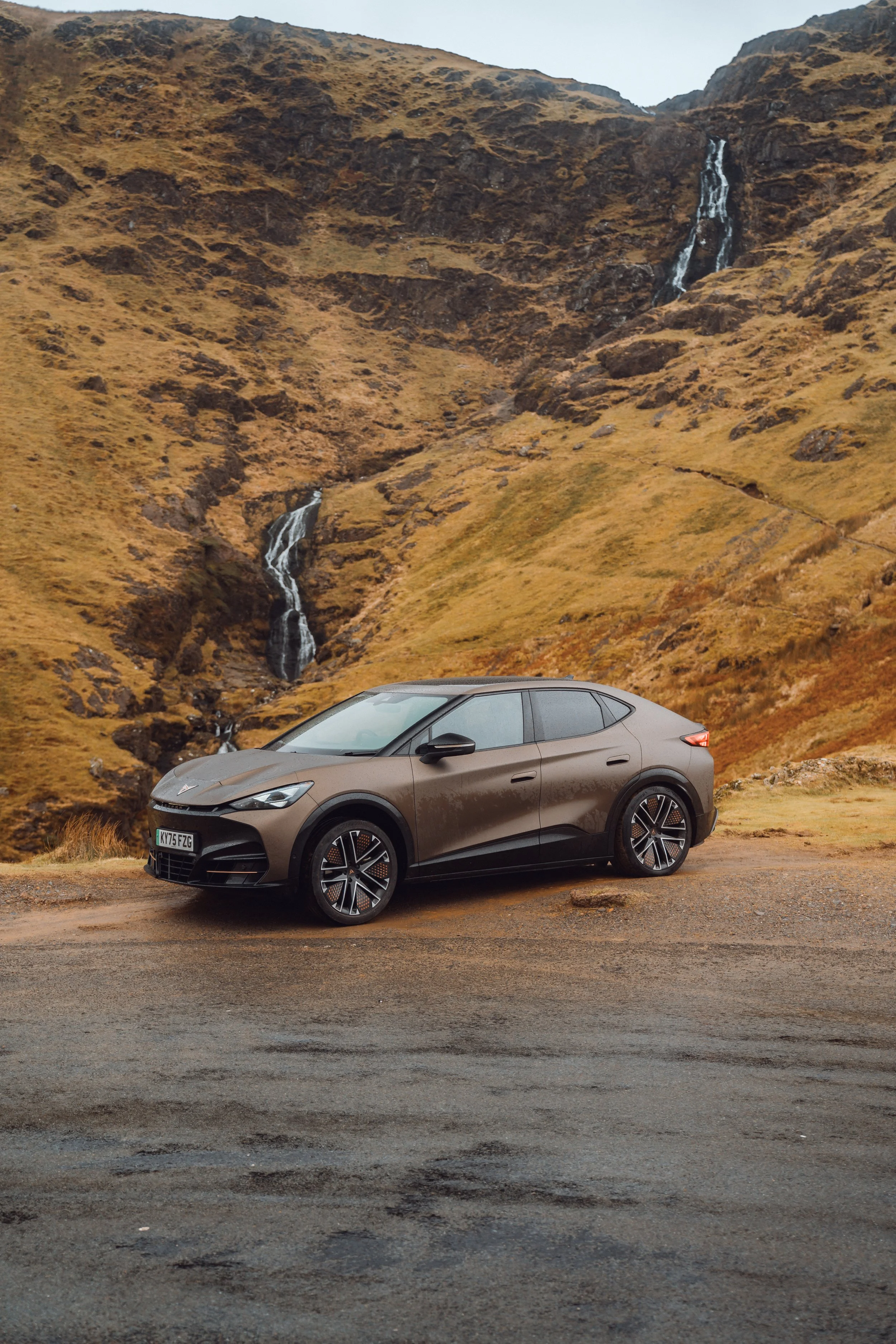 CUPRA Tavascan vz2 x Withcoste25.jpg