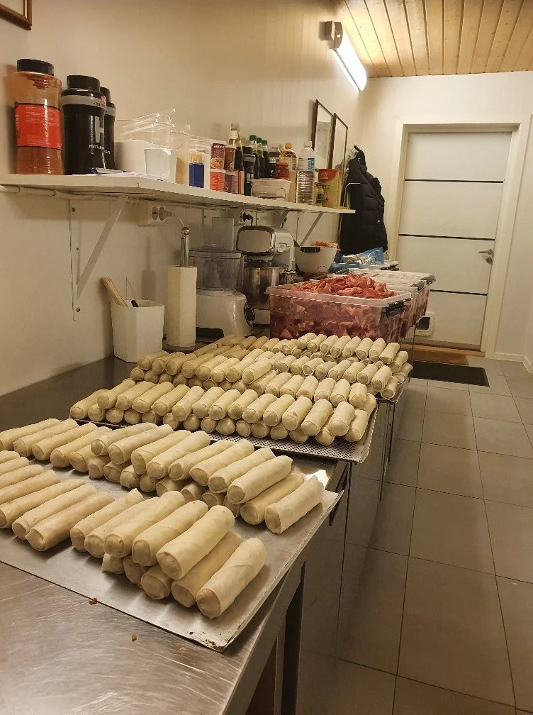 Produksjon av vårruller.jpg