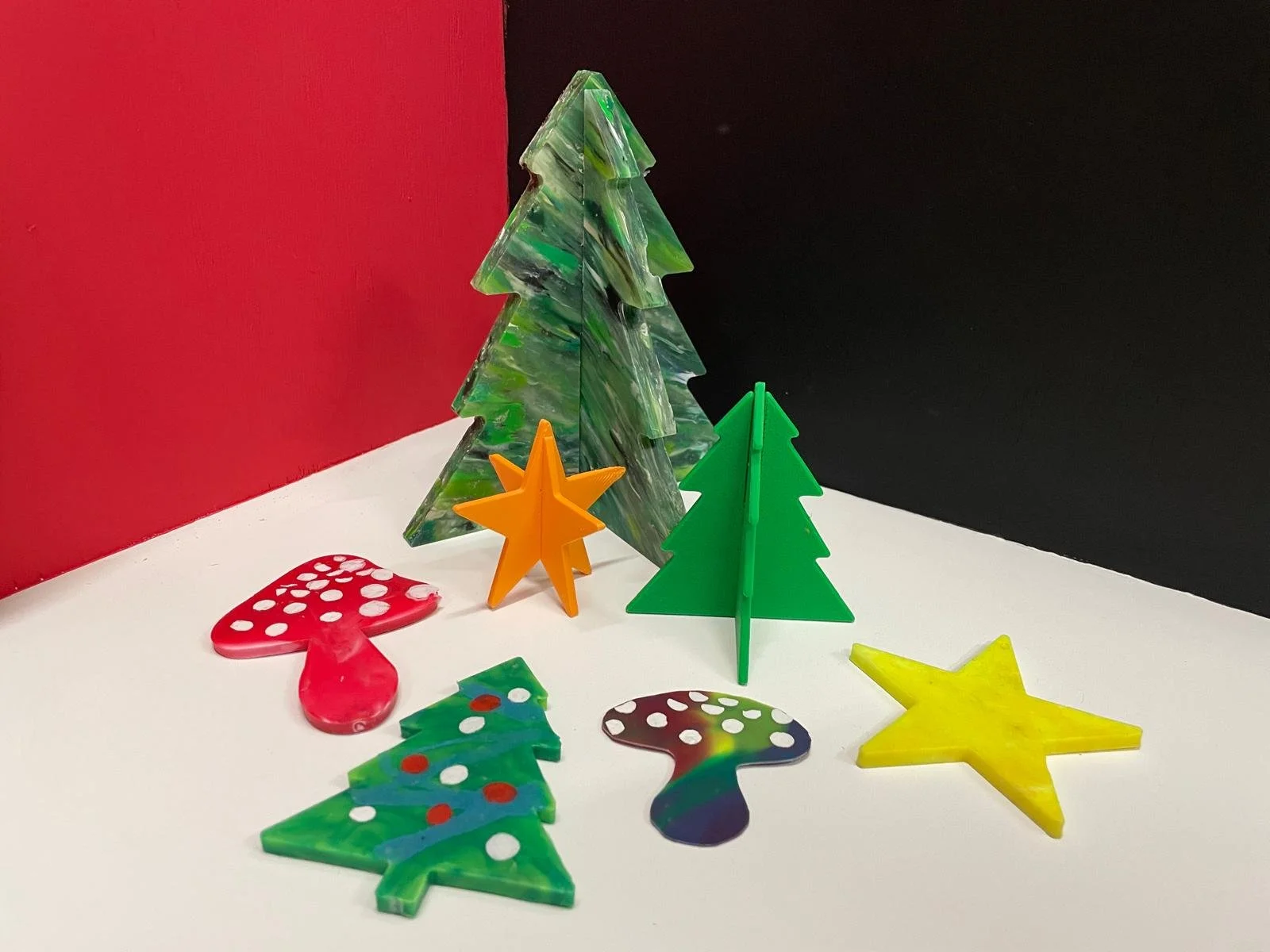 Make Your Own Christmas Decoration, Bethesda