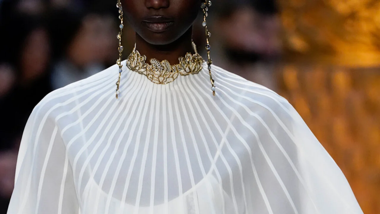 CHLOÉ’S DIVINE ASCENSION. HOW NATACHA RAMSAY-LEVI FOUND HER GROOVE, Grazia Magazine