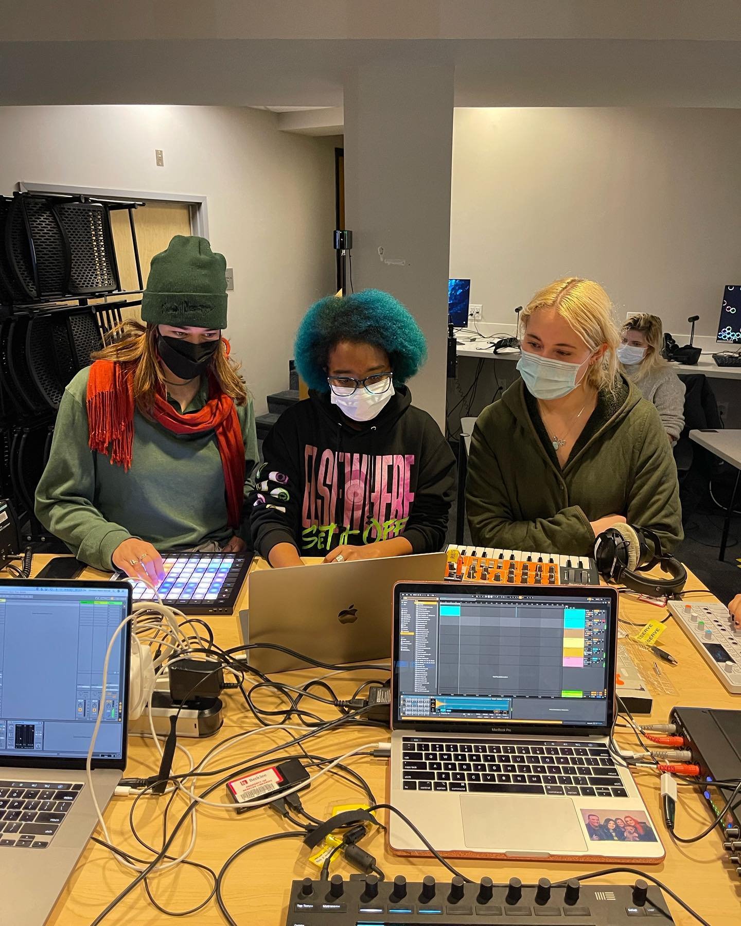 first SKT Gear Fest was a success!!! Thanks to everyone who stopped by ⚡️ keep an eye out for more awesome events happening after Spring Break 👀🎧