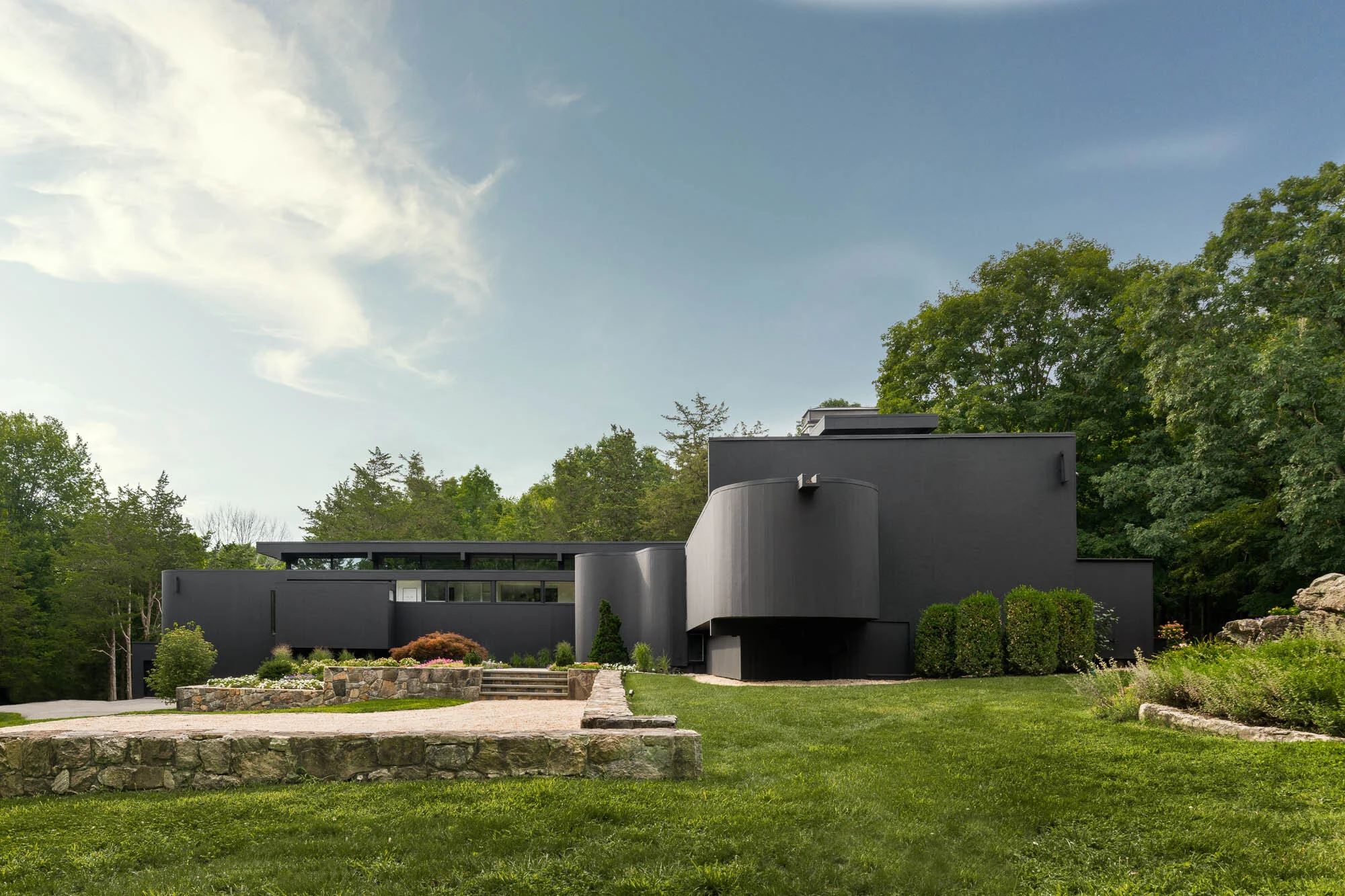 STEFAN-RADTKE-POUND-RIDGE-1.jpg