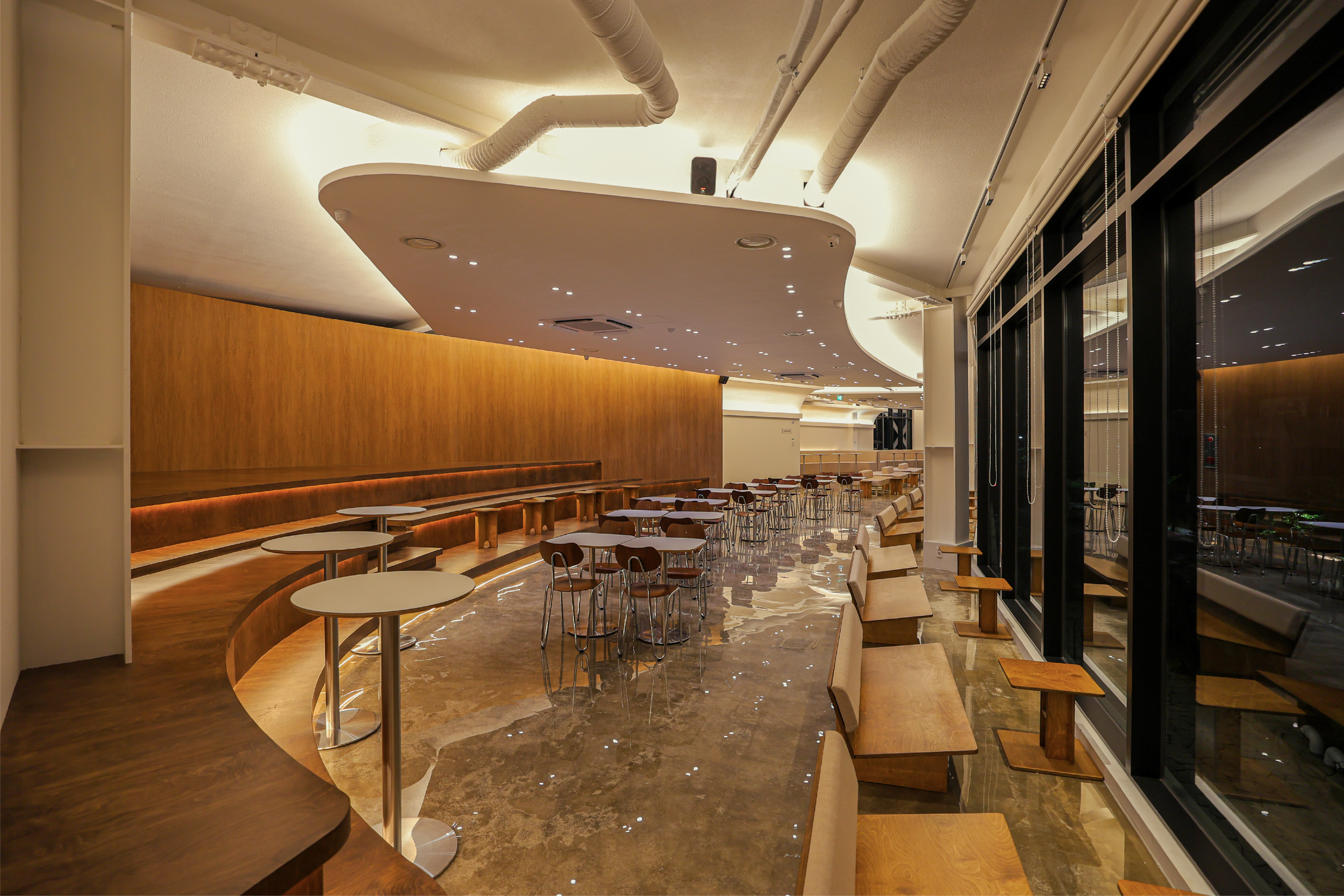 On the Hill　05. 2025.