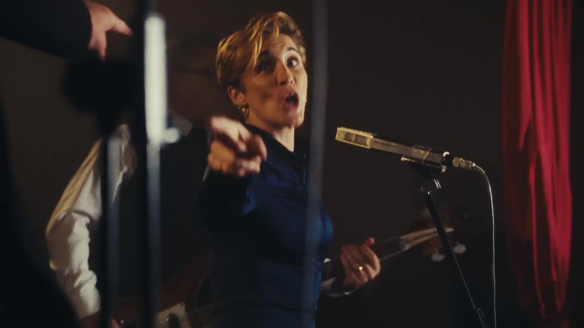 Reverend & The Makers Ft. Vicky McClure | Haircut
Dir. Nick Suchak
 music video 