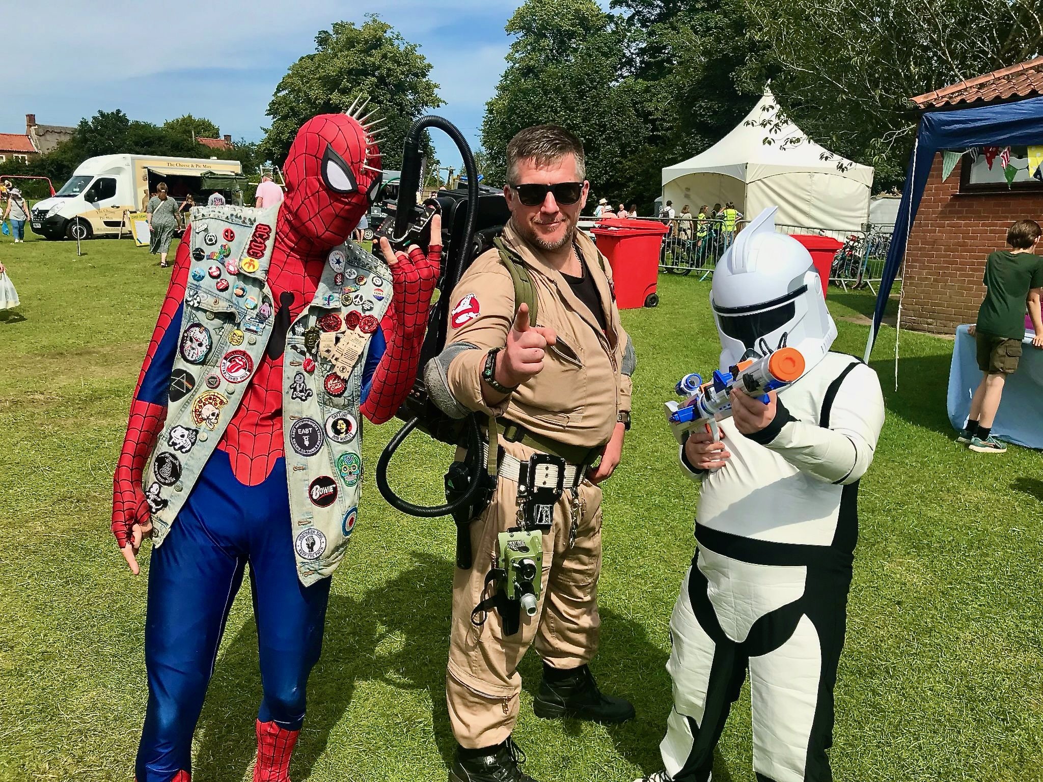 Past Brick-Con attendees