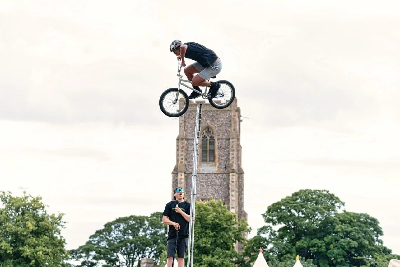 Jaw-dropping BMX Stunt Display