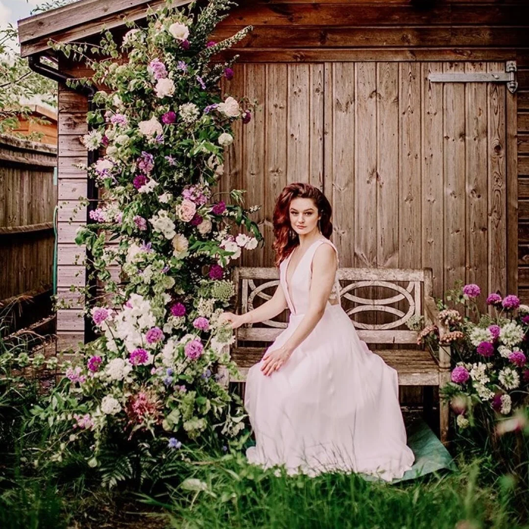 Love @jessturnerdesigns and her passion for stunning yet ethical bridal wear that is kinder to our planet. Bespoke designs and lovingly handmade in UK.

Posted @withregram &bull; @jessturnerdesigns Resting among the pretty flowers.  Nature is very im