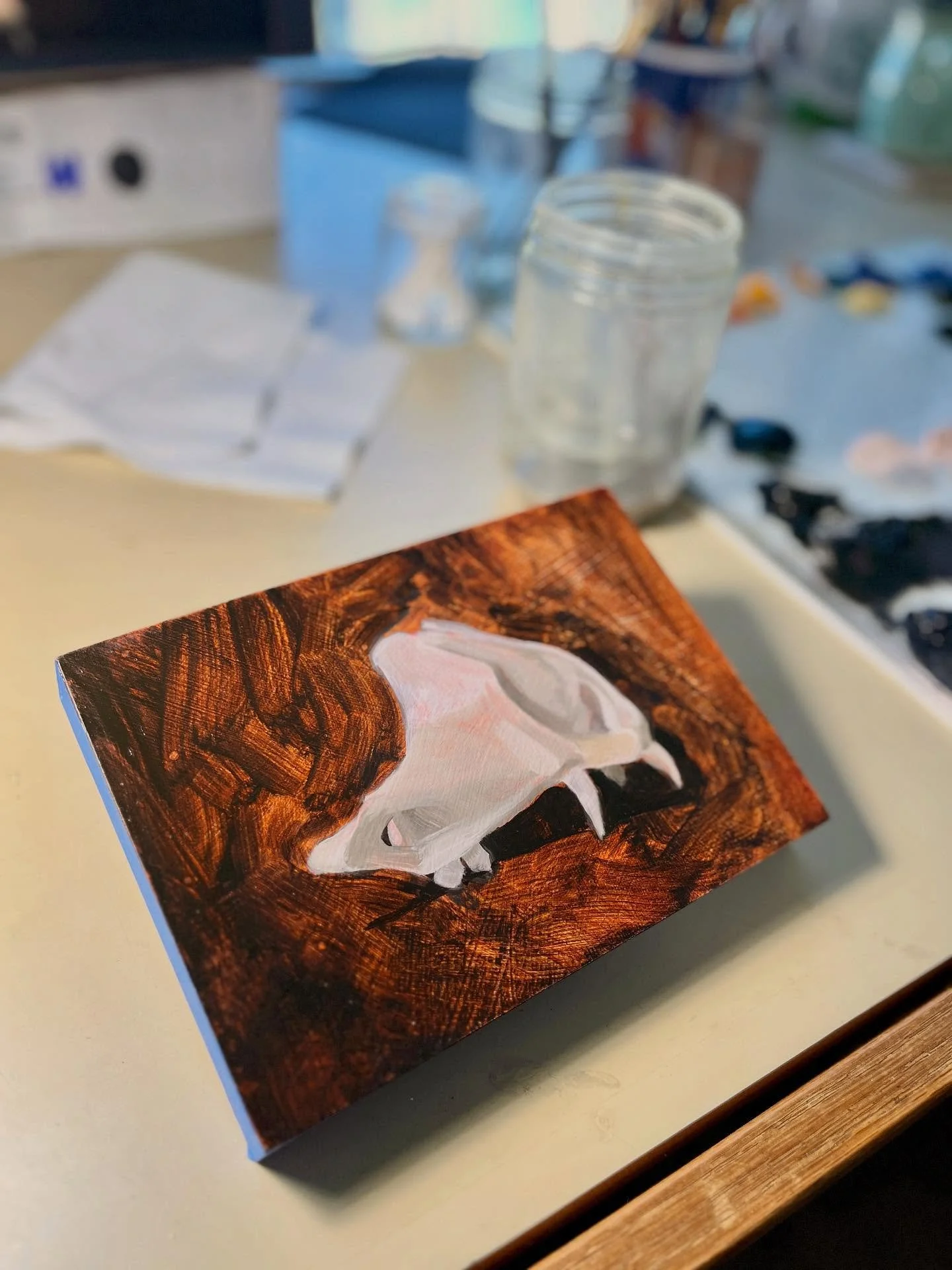 Seal skull I believe  #wip #workinprogress #mementomori #lifeanddeath #stilllife #skullstilllife #oilonpanel #underpainting