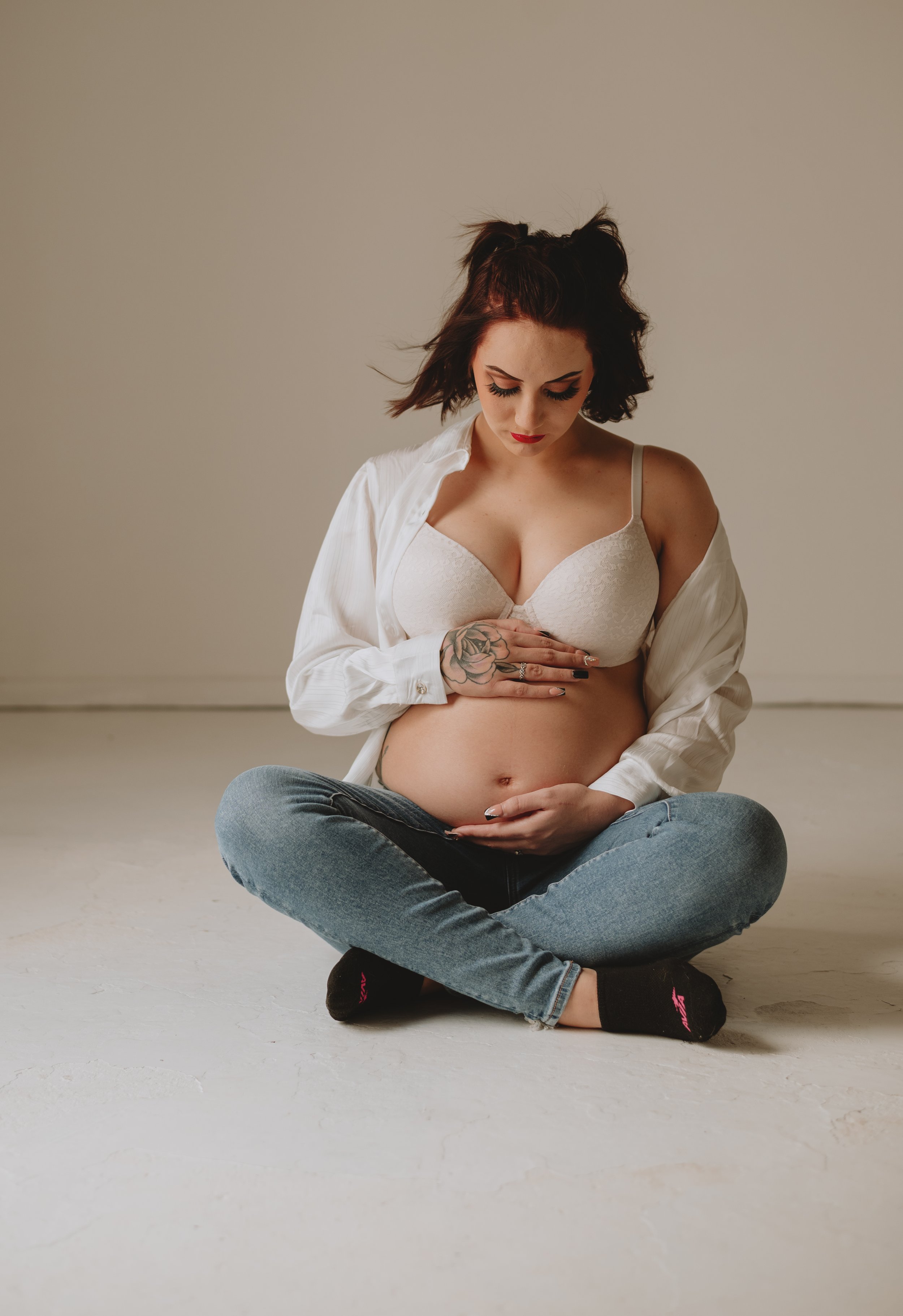 Studio V Maternity Photo
