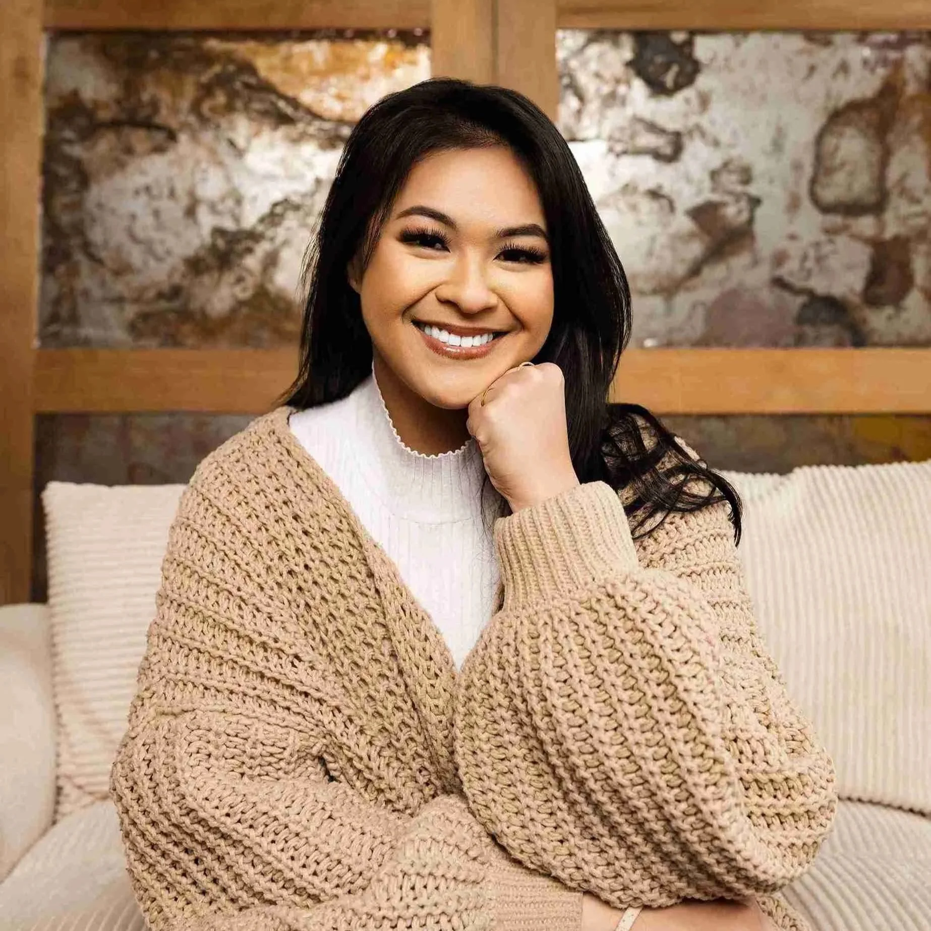 Teresa Nguyen, an LPC Associate who provides therapy to ADHD teens. She is posing for her headshots.