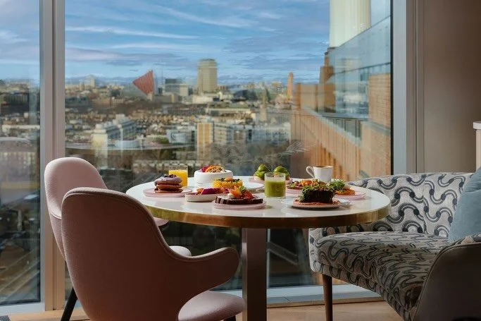 ☀️ @joiabattersea invites guests to experience wellness, movement and flavour in perfect harmony with the launch of their new monthly Yoga &amp; Brunch series in collaboration with @lululemon ☀️

Set high above Battersea Power Station, each event beg