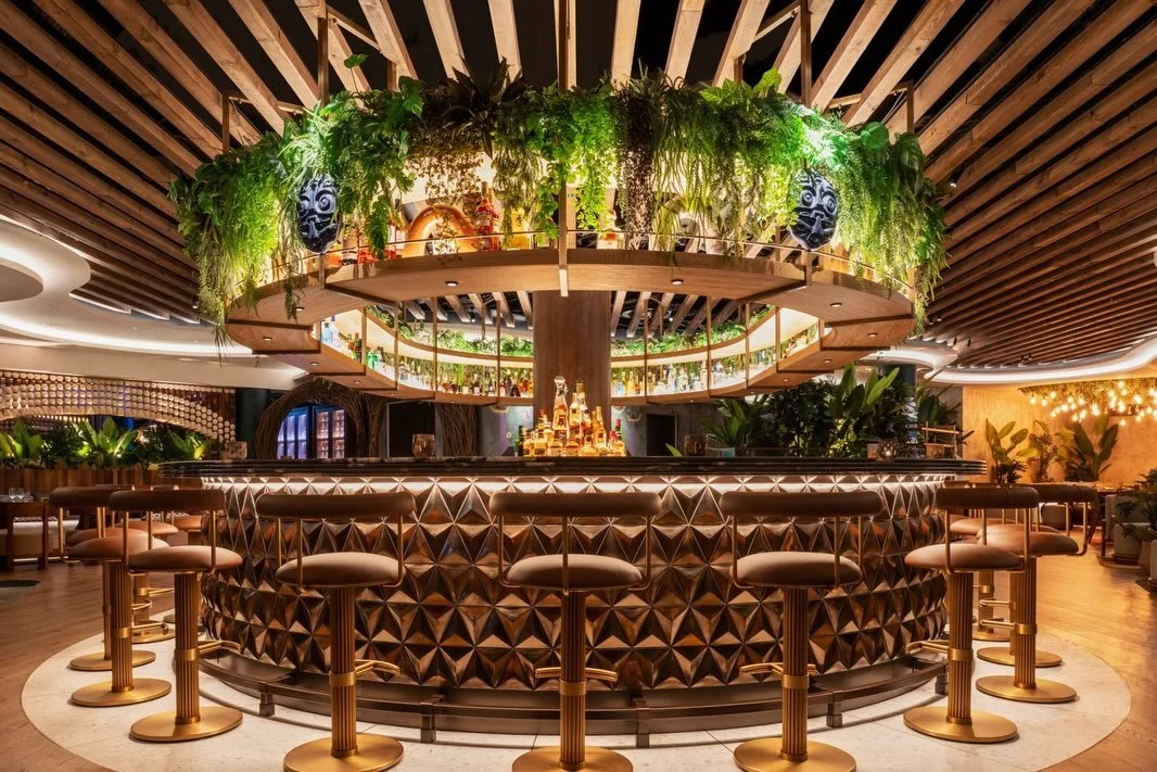 🌸 Looking for the perfect way to treat Mum this Mother&rsquo;s Day? Here&rsquo;s what some of our BellCo clients have in store for this Sunday 🌸

@losmochislondon are doing things a little differently this year with  a personalised @chateauminuty P