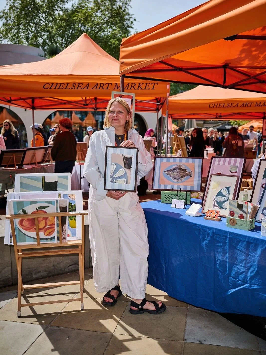 🎨 Chelsea Art Market is back for the summer 🎨 

The Chelsea Art Market returns to Duke of York Square this Sunday hosting 50+ independent artists showcasing original works from &pound;5 and an exciting afternoon of artwork for all to enjoy. 

There