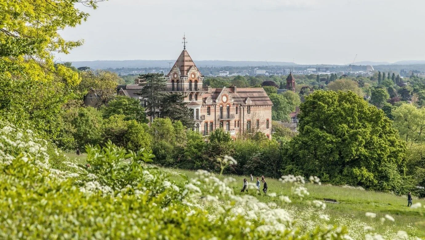✨ We&rsquo;re excited to share that BellCo is now working with @thepetershamhotel ✨

Perched on Richmond Hill with sweeping views across the Thames and Petersham Meadows, The Petersham has been one of London&rsquo;s most charming hotels since 1865, k