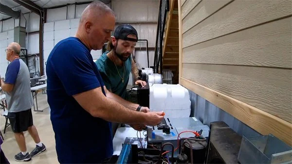 5 Reasons You Should Attend RV Tech School