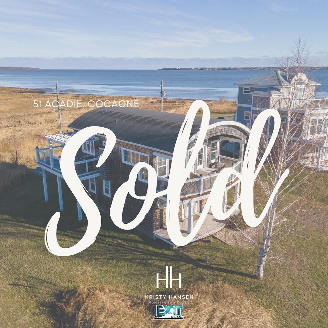 Congratulations 🍾 to our vendors at 51 Acadie. This absolutely gorgeous Cape Cod style oceanfront home is welcoming its new owners this month! Thank you @shania.morrison for representing the buyers.