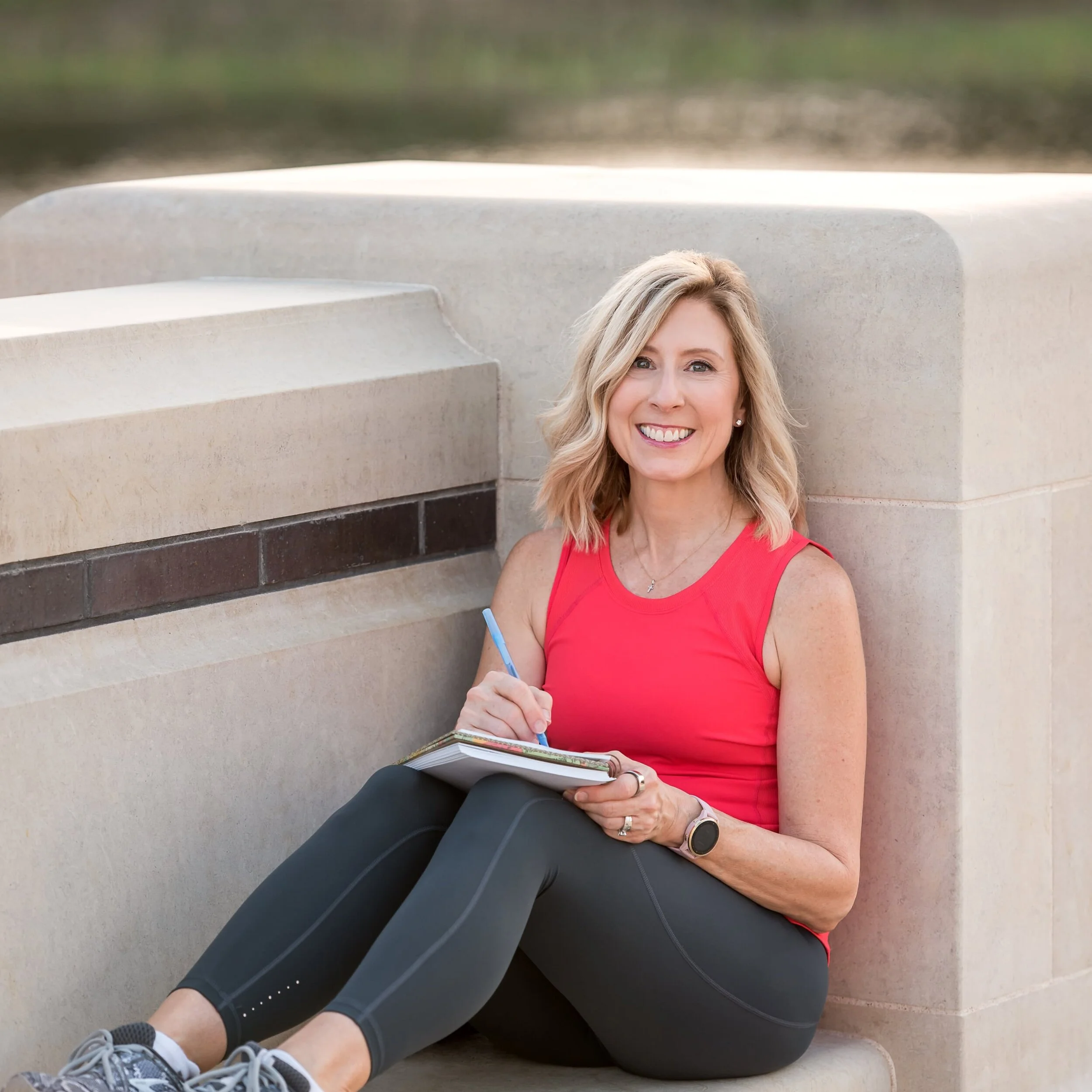 LisaHamilton-11-min-a.jpg