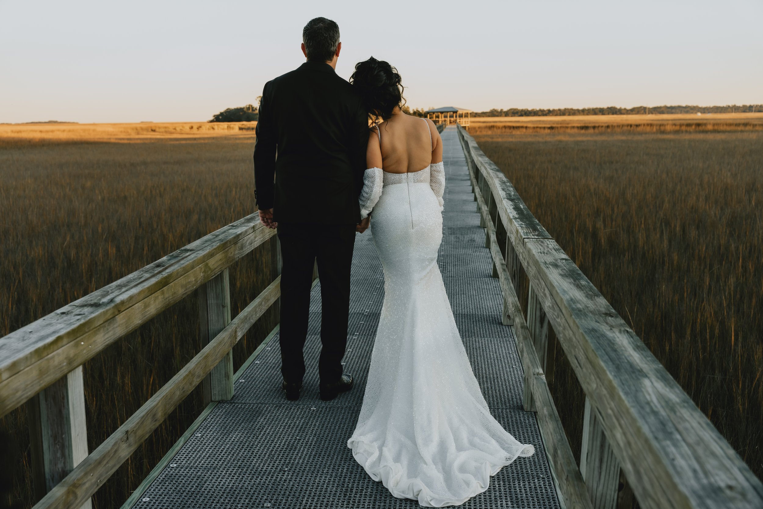 Darien-Georgia-Golden-Hour-Wedding-02064.jpg