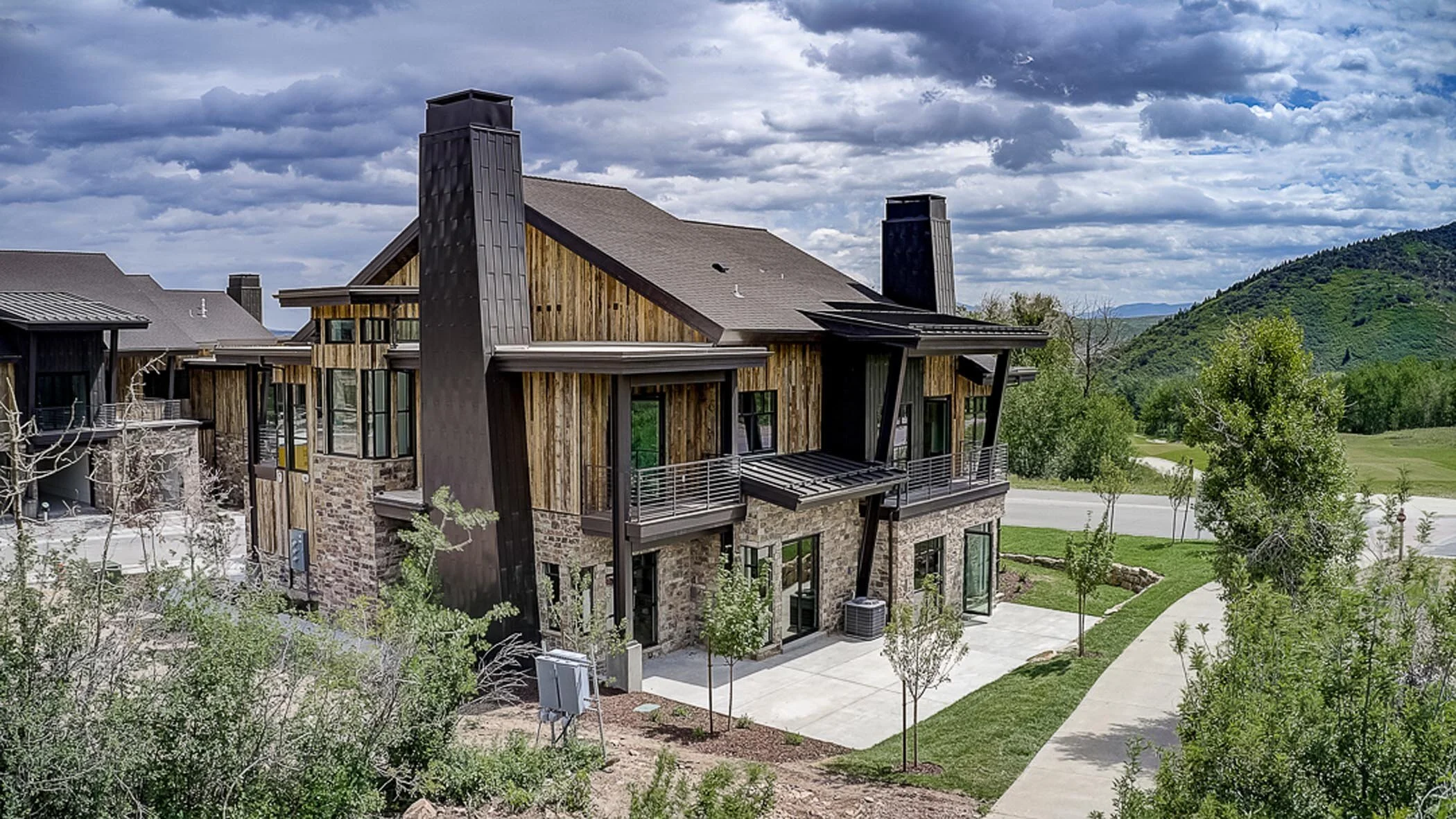 55 White Pine Canyon Village - Villa 2.jpg
