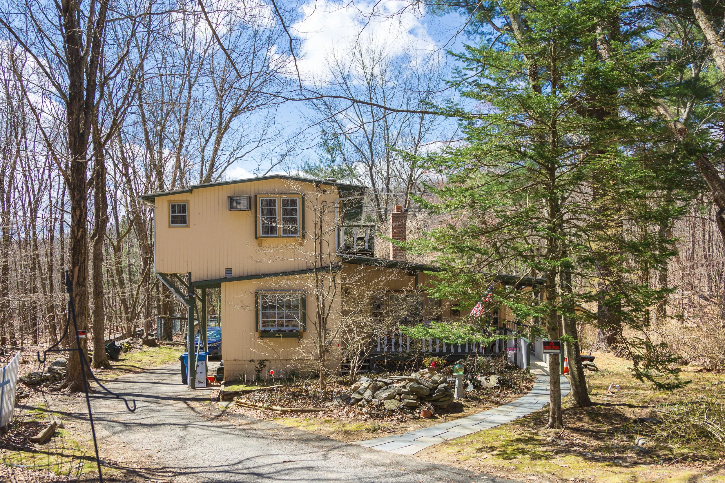 Luke_Coxhead-Connecticut_Living14.jpg
